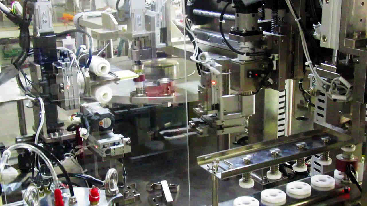 Case Pressure Into the Machine 