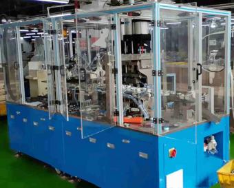 Drive pipe assembly molding machine